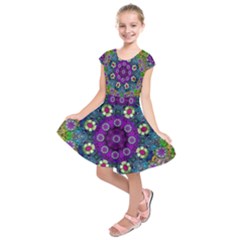 Colors And Flowers In A Mandala Kids  Short Sleeve Dress