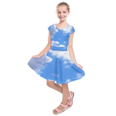 Clouds And Blue Sky Kids  Short Sleeve Dress