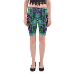 Lady Draccula With Flower Ghost And Love Yoga Cropped Leggings