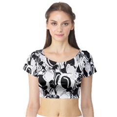 Black And White Garden Short Sleeve Crop Top (tight Fit)