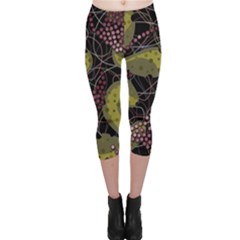 Abstract Garden Capri Leggings 