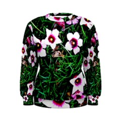 Pink Flowers Over A Green Grass Women s Sweatshirt