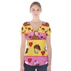 Love Cupcakes Short Sleeve Front Detail Top by Valentinaart