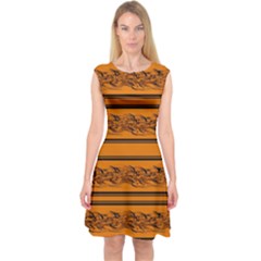 Orange Barbwire Pattern Capsleeve Midi Dress