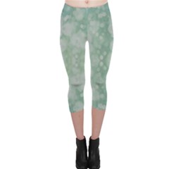 Light Circles, Mint Green Color Capri Leggings 