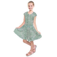 Light Circles, Mint Green Color Kids  Short Sleeve Dress