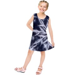 Snowflake In Feather Look, Black And White Kids  Tunic Dress