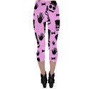 Gentleman - pink pattern Capri Leggings  View2