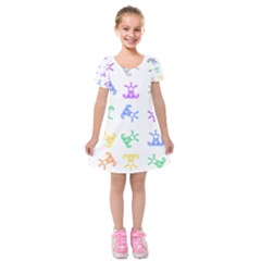 Rainbow Clown Pattern Kids  Short Sleeve Velvet Dress by Amaryn4rt