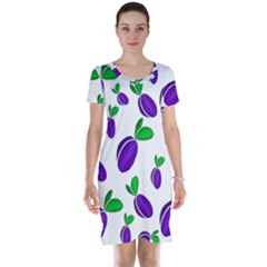 Decorative plums pattern Short Sleeve Nightdress