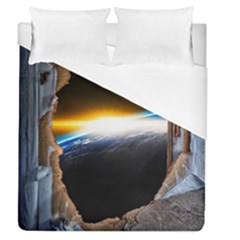 Door Breakthrough Door Sunburst Duvet Cover (queen Size)