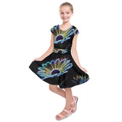 Flower Pattern Design Abstract Background Kids  Short Sleeve Dress