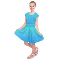 Blue Seamless Black Hexagon Pattern Kids  Short Sleeve Dress