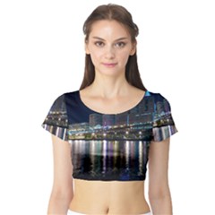 Cleveland Building City By Night Short Sleeve Crop Top (tight Fit)