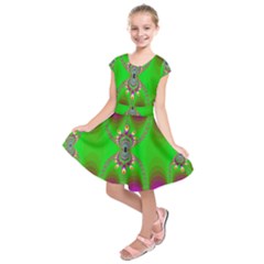 Green And Purple Fractal Kids  Short Sleeve Dress