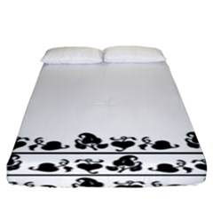 Simple Black And White Design Fitted Sheet (king Size)