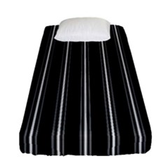 Black And White Lines Fitted Sheet (single Size)