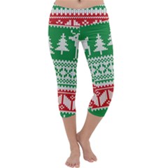 Christmas Jumper Pattern Capri Yoga Leggings by Nexatart