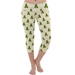 Leaf Pattern Green Wallpaper Tea Capri Yoga Leggings by Nexatart