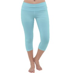 Light Blue Texture Capri Yoga Leggings