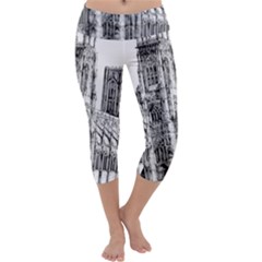 York Cathedral Vector Clipart Capri Yoga Leggings