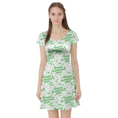 Saint Patrick Motif Pattern Short Sleeve Skater Dress