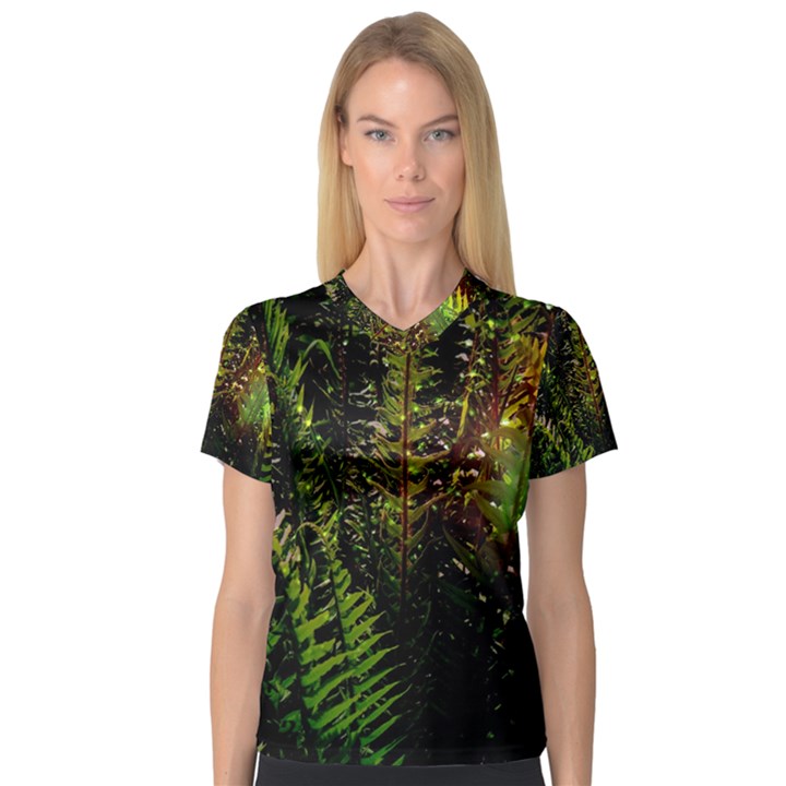 Green Leaves Psychedelic Paint Women s V-Neck Sport Mesh Tee