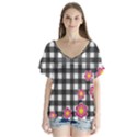 Floral plaid pattern Flutter Sleeve Top View1