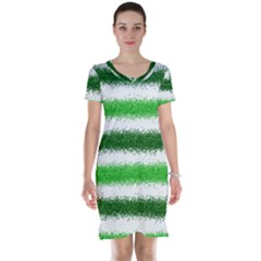 Metallic Green Glitter Stripes Short Sleeve Nightdress by Nexatart