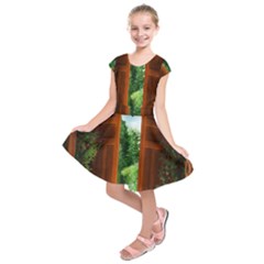 Beautiful World Entry Door Fantasy Kids  Short Sleeve Dress