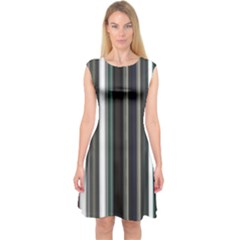 Miracle Mile Pattern Capsleeve Midi Dress