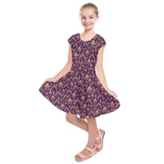 Abstract Background Floral Pattern Kids  Short Sleeve Dress