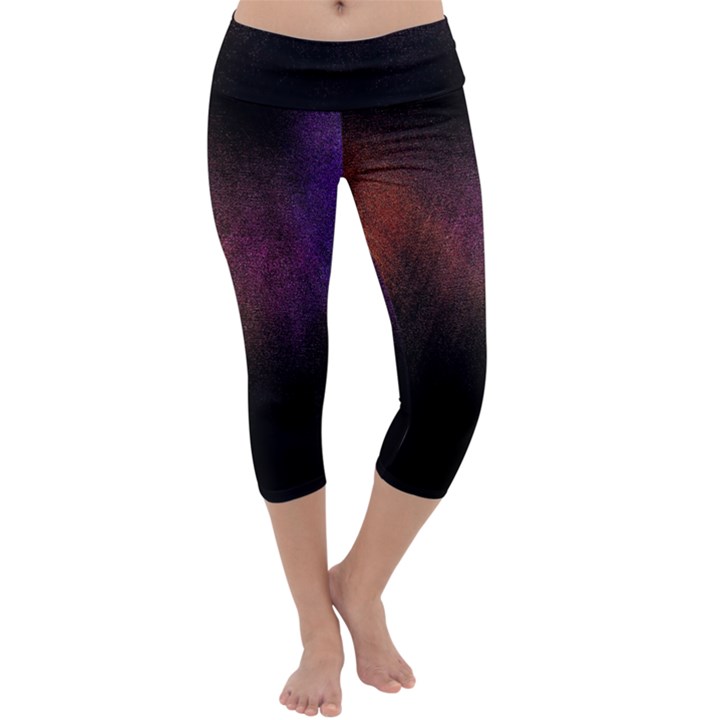 Point Light Luster Surface Capri Yoga Leggings