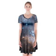 New Stars Short Sleeve V-neck Flare Dress