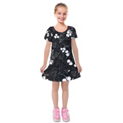 Floral Pattern Kids  Short Sleeve Velvet Dress