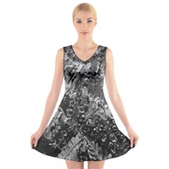 Fern Raindrops Spiderweb Cobweb V-neck Sleeveless Skater Dress