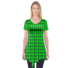 St  Patricks Day Green Short Sleeve Tunic  by PhotoNOLA