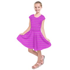 Clovers On Pink Kids  Short Sleeve Dress