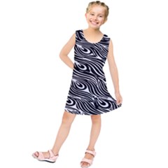 Digitally Created Peacock Feather Pattern In Black And White Kids  Tunic Dress