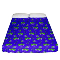 Floral Pattern Fitted Sheet (queen Size) by Valentinaart