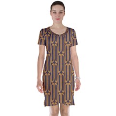 Chains Abstract Seamless Short Sleeve Nightdress by Simbadda