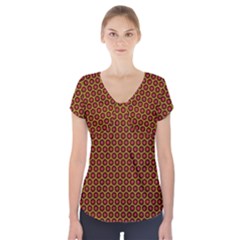 Lunares Pattern Circle Abstract Pattern Background Short Sleeve Front Detail Top by Simbadda