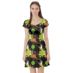 Dark Pattern Will Tile Endlessly Vinyl Record Pattern Short Sleeve Skater Dress by CoolDesigns