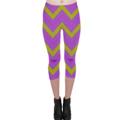 Zig Zags Pattern Capri Leggings  by Valentinaart