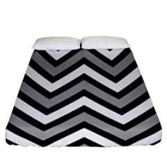 Zig Zags Pattern Fitted Sheet (queen Size)