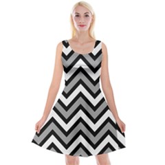 Zig Zags Pattern Reversible Velvet Sleeveless Dress