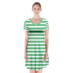 Horizontal Stripes Green Short Sleeve V-neck Flare Dress by Mariart