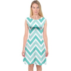 Zig Zags Pattern Capsleeve Midi Dress