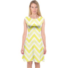 Zig Zags Pattern Capsleeve Midi Dress