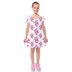 Santa Rita Flowers Pattern Kids  Short Sleeve Velvet Dress by dflcprintsclothing